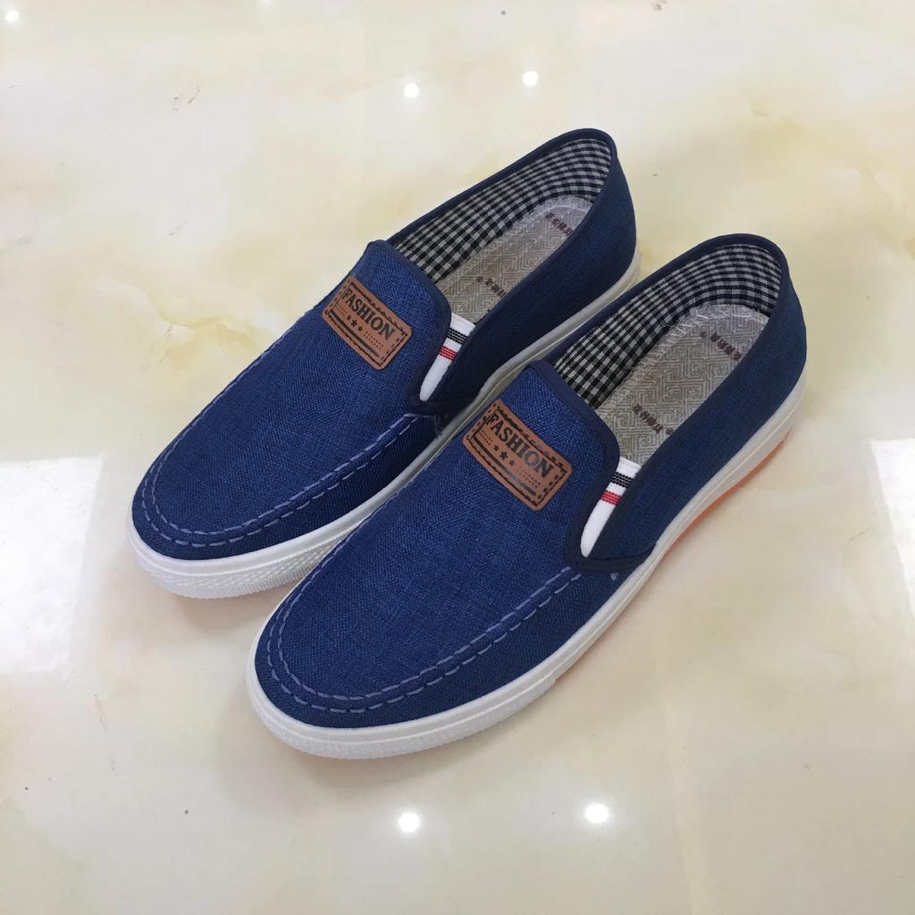 Men Casual Shoes Slip on Canvas Loafers Comfortable Walking Flats for Man Dude Non Slip Soft Moccasins Sneakers Summer Hombre