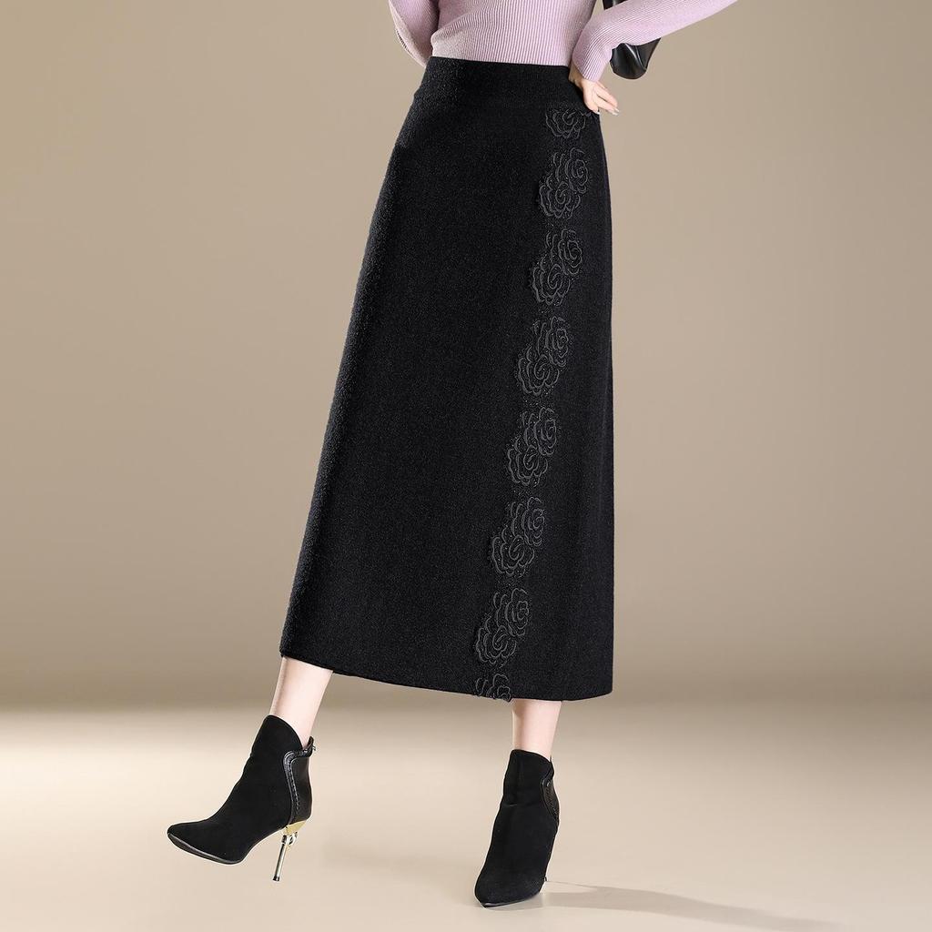 2026 Peony Lace Stretchy Knit Midi Bodycon Skirt