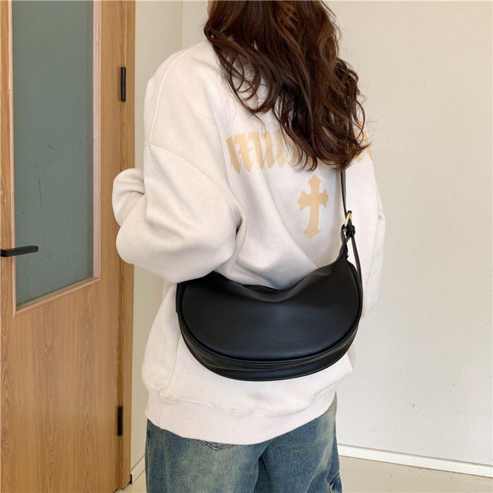 Adjustable Strap Vintage Crossbody Bags Zipper Underarm Dumpling Bag PU Leather Shoulder Bag  party