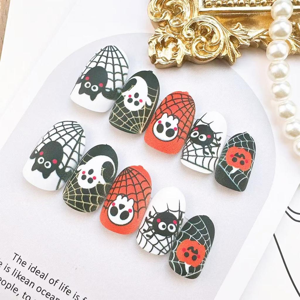 24pcs Halloween Press On Nails Short Oval Bat Fake Nails with Spider Skull Pumpkin Spider Web Designs Ghost False Nail Halloween Acrylic Nail Kit