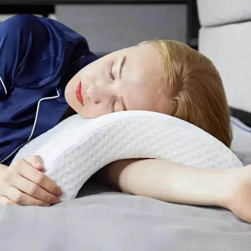 

U-shaped Bending Bone Pillow Memory Foam Pillow Zero Pressure Couples Pillow Slow Rebound Arch Nap Pillow Neck Pillow белый