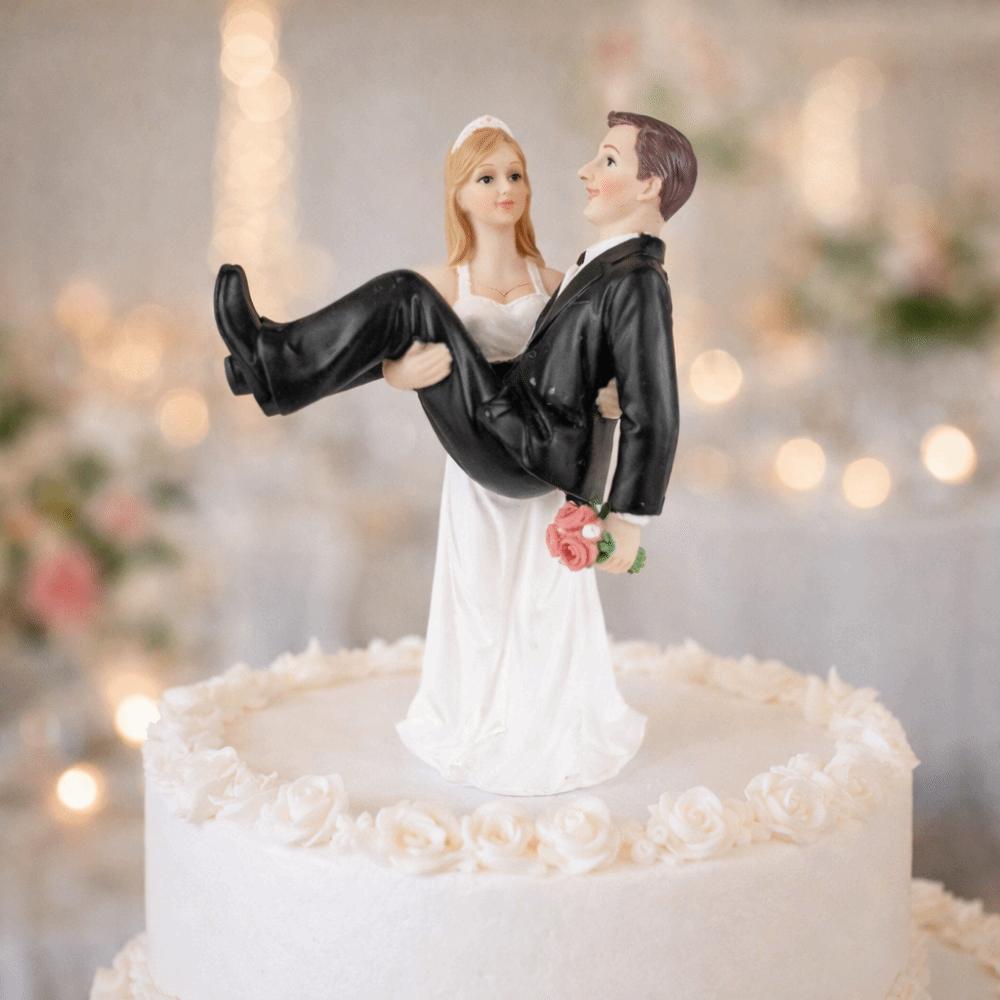 Resin Couple Wedding Cake Topper Romantic Style Bride Groom Figurine  Valentine Celebration