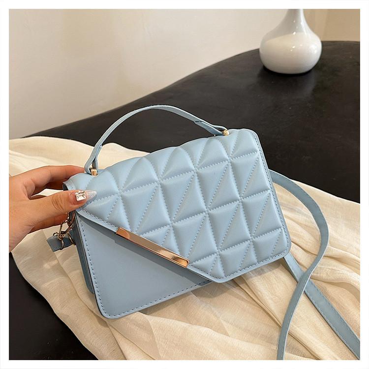 Stylish Ladies Quilted Pu Shoulder Bag Charming Small Crossbody Purse For Casual Travel