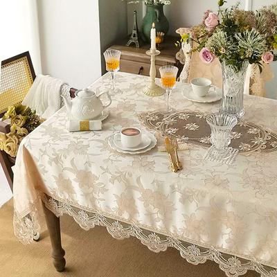 Textilien für Ess- & Wohnzimmer – Tischdecken