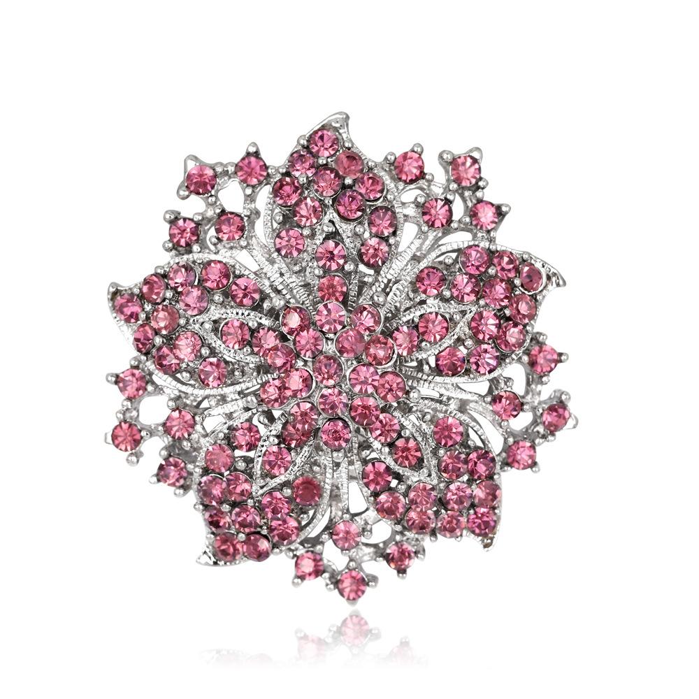 Vintage Flower Shape Brooch Pin Elegant Clothing Accessories Flower Brooch Gift for Women Girls Use