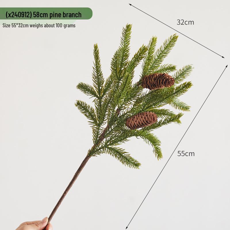 Künstliche Weihnachts-Kiefern- und Rattan-Girlande mit Tannenzapfen zum Aufhängen an der Wand