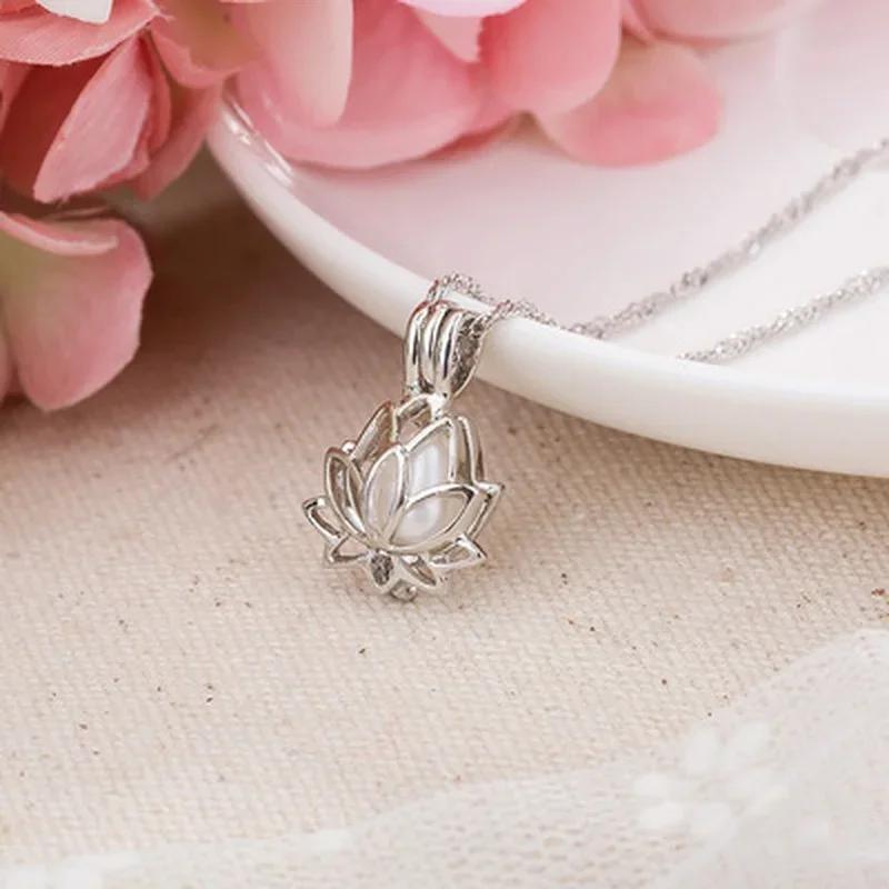 Tri-color Retro Luminous Moonstone Pendant Necklace Female Jewelry Long Chain Lotus Buddha Gift Accessories for Women
