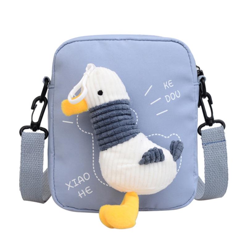 

New in autumn and winter, women s daily versatile, fresh and sweet doll messenger bag, cute shoulder bag синий