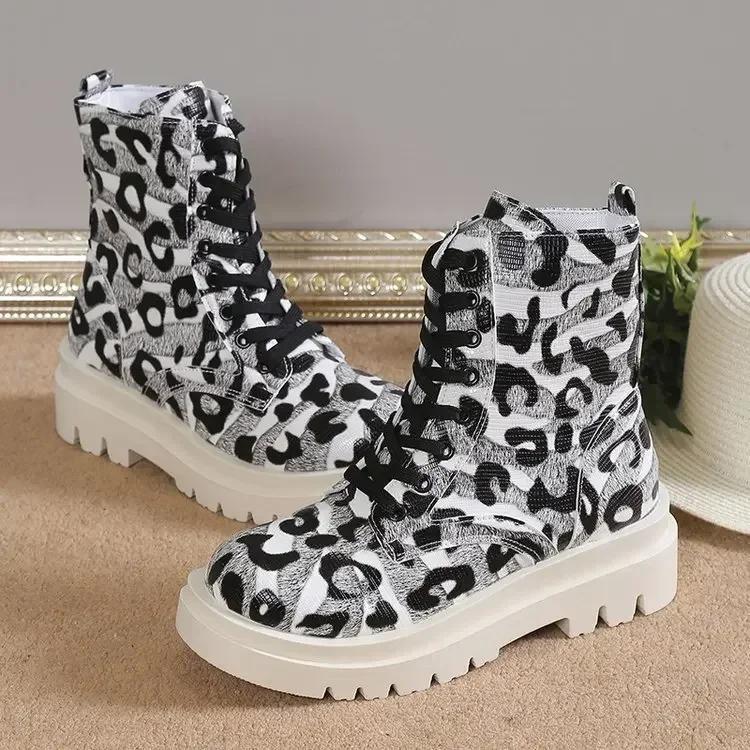 

Warm Ankle Boots Women 2024 New Pu Leather Snow Boots Woman Fashion Printed Black Lace-Up Flat Heels Short Boots Size 43