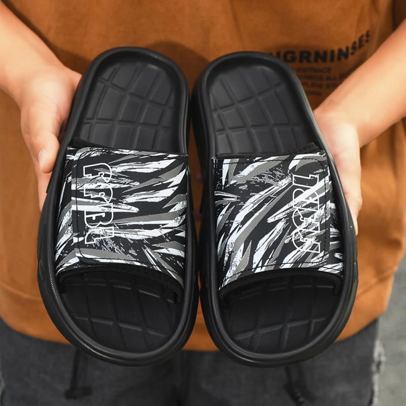 Letní svrchní oděvy trendy módní měkké spodní protiskluzové pantofle pánské pantofle