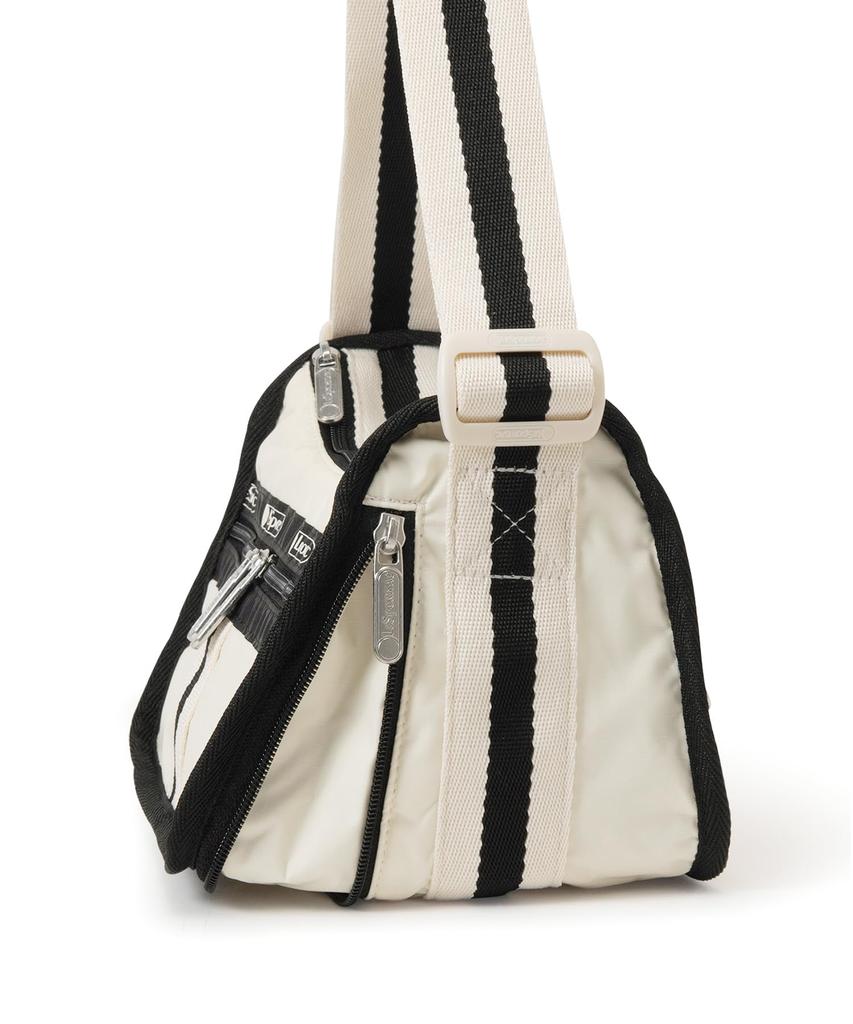 KLEINE ALLTAGSTASCHE/1010/Spectator Sandbar/Schwarz