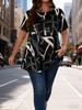 Top Casual Estampado Abstrato Preto e Branco Plus Size - Corte Solto, Estilo que Cobre o Quadril