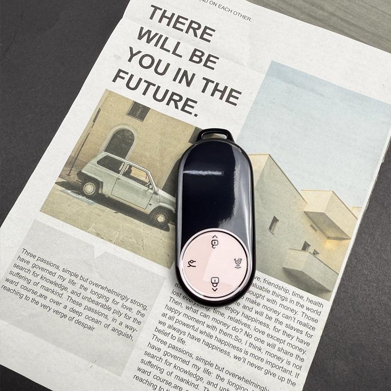 Deluxe Transparent Key Case for AITO M8/M9 - Full Coverage Soft Shell