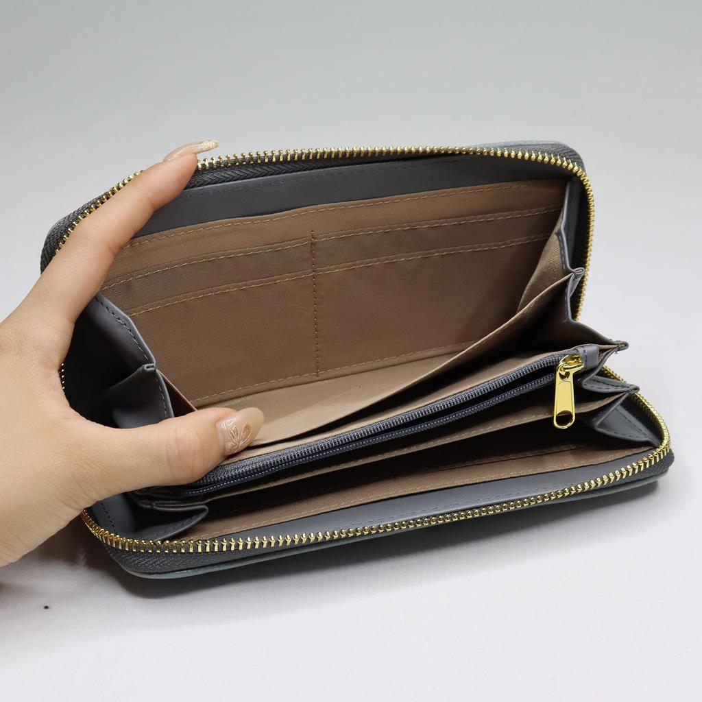 Long Large Round Quilted Elegant [Luciano Valentino] Women's Wallet, Capacity, Zipper, Stripe, High-End Look, (Gray)