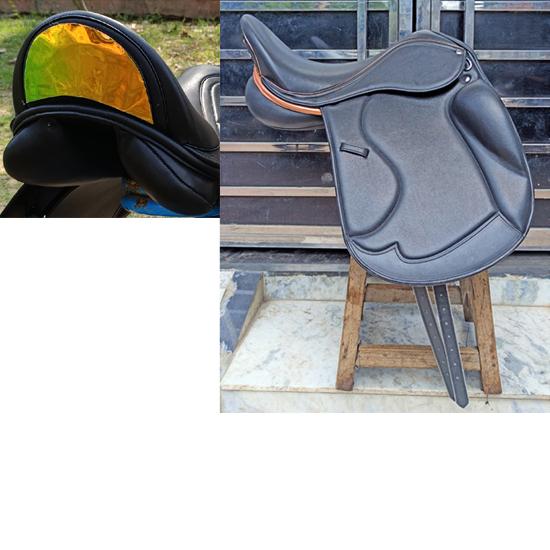 

Leather Dressage Double Flap Saddle with Changeable Gullets – Elegant Cantle Design 18 Inch чорний