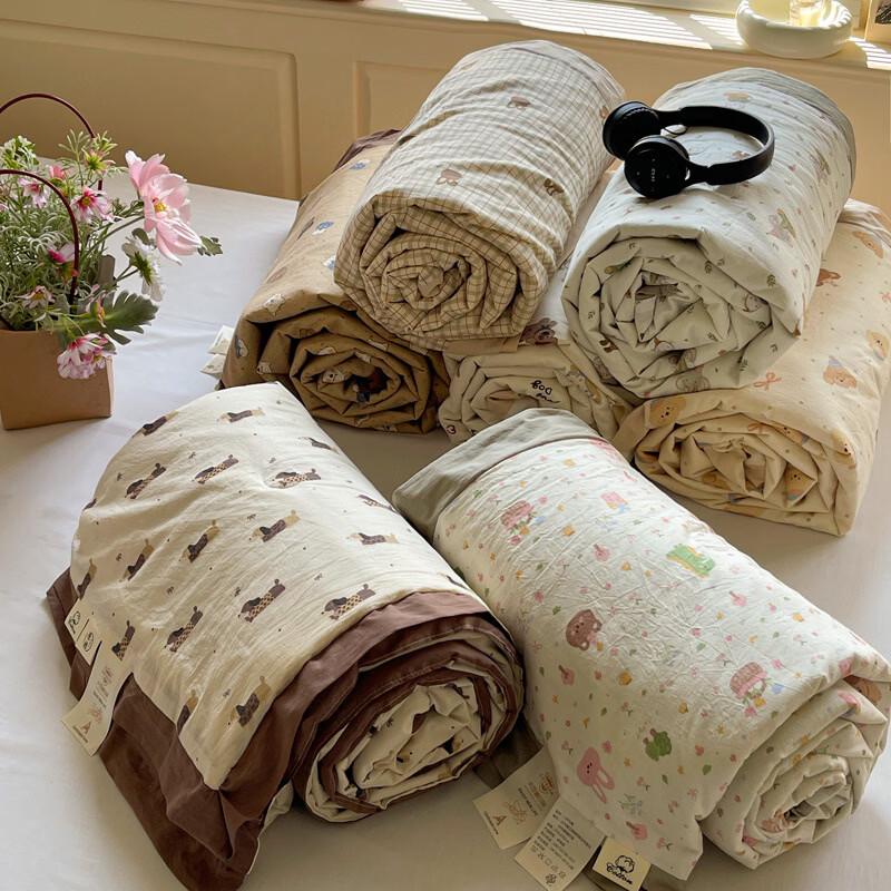 

LISM Lyocell Soy Fiber All-Season Quilt
