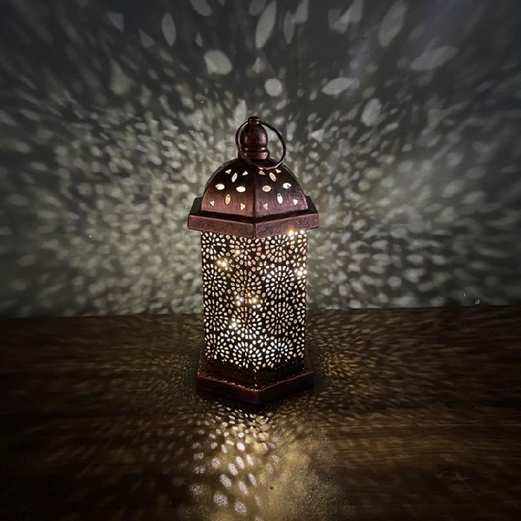 Middle East Arab Metal Vintage Hanging Lamp Hollowed Iron LED Lanterns Battery Operated Home Table Centerpieces Decors