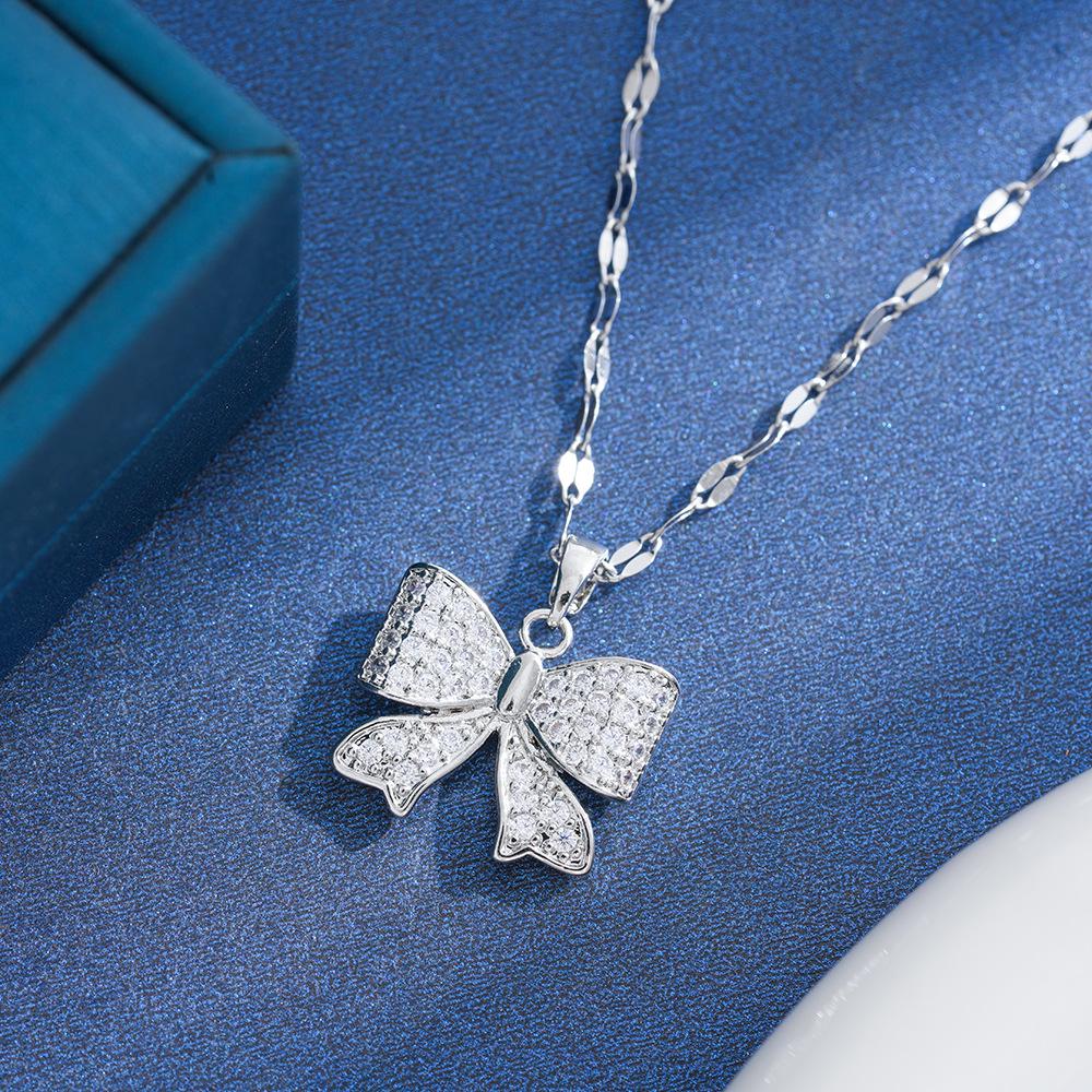 Copper Micro-Inlaid Zircon Butterfly Pendant Necklace - Luxurious European & American Design
