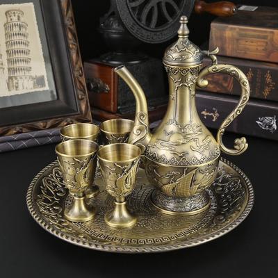 Smooth Sailing Retro Metal Wine Jug Set Baijiu Cup One Cup Creative European Style Home Ornament