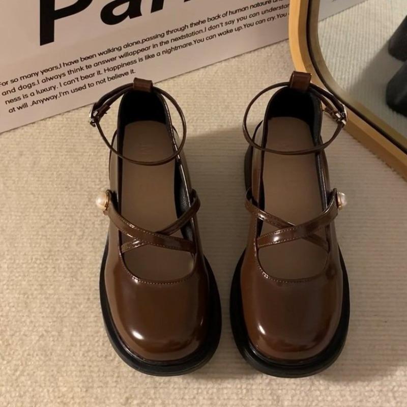 Fashion Patent Leather Ankle Strap Lolita Shoes Women Thick Heels Platform Mary Janes Woman Sweet Lovely High Heeled Pumps 2025 Loafers
