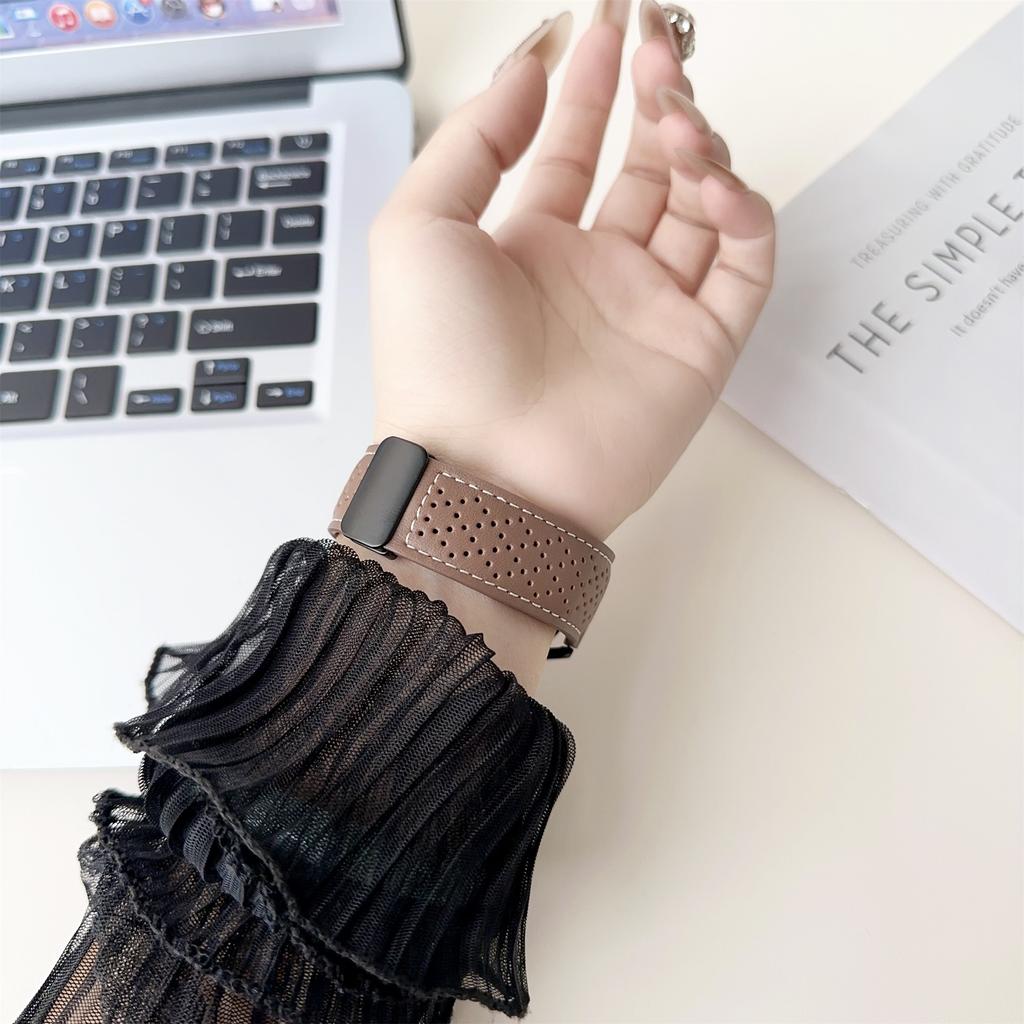 20mm Replacement Strap for Samsung Galaxy Watch7 44mm/40mm Magnetic Buckle Genuine Leather Watch Band with Multi Hole