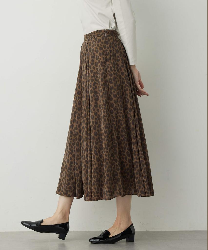 leopard print skirt
