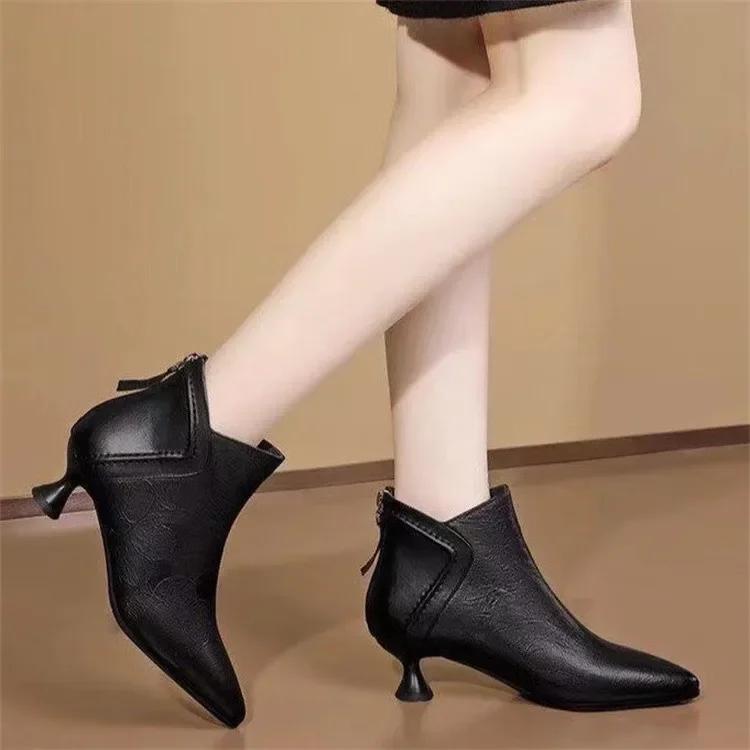 Модные женские сапоги с острым носком украшенные резными цветами на каблуках на молнии дизайнерские женские сапоги на каблуках в стиле вестерн удобные туфли-лодочки в стиле ретро Botas Mujer 35 чёрный 2498₽