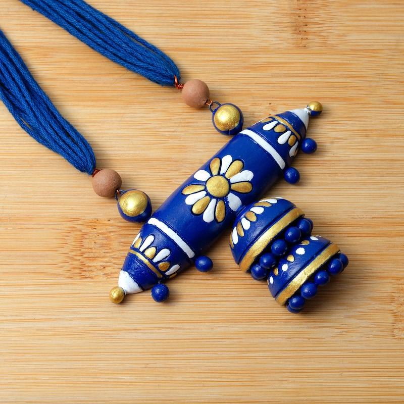 Комплект колье и серег из глины, синий