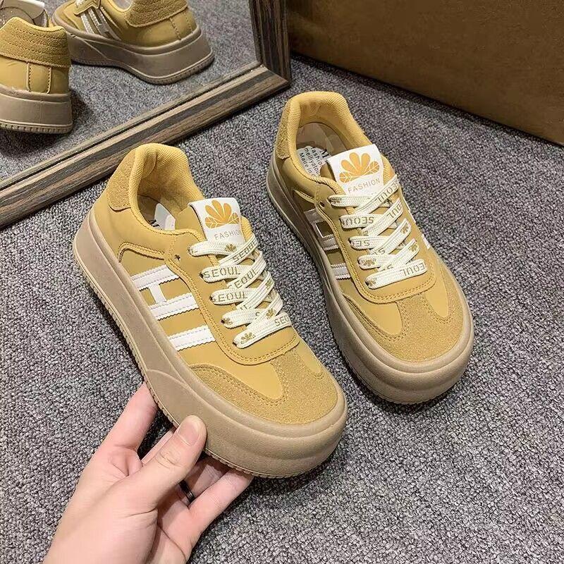 Platform-soled Dexun women's shoes autumn new casual retro versatile sports board shoes new Chinese style