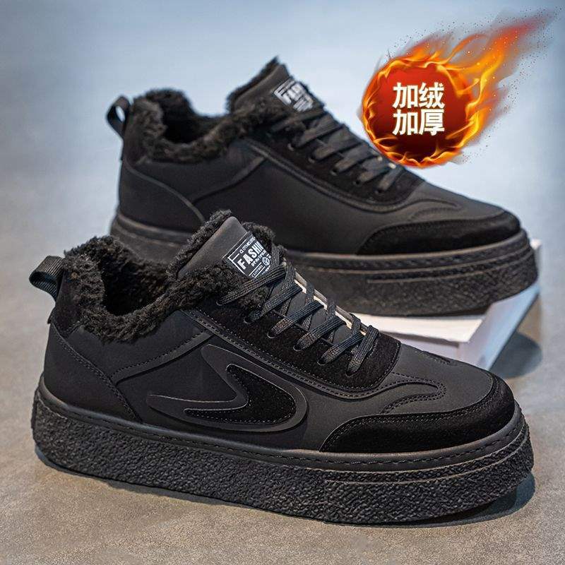 Herrenschuhe Winter 2025 neue Samt verdickte warme Baumwollschuhe Jugend Sport Casual schwarze Board-Schuhe vielseitig