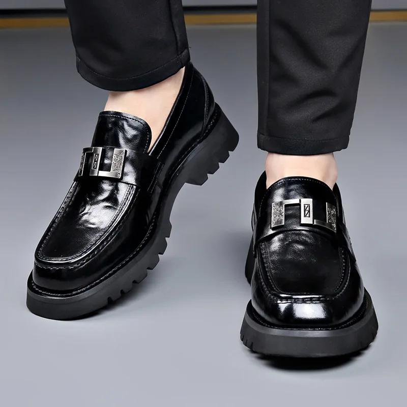 FashionFashion Large Size Thick Sole Male Loafers Designer New Retro Metal Decoration Men's Dress Shoes Casual Leather Man Shoes