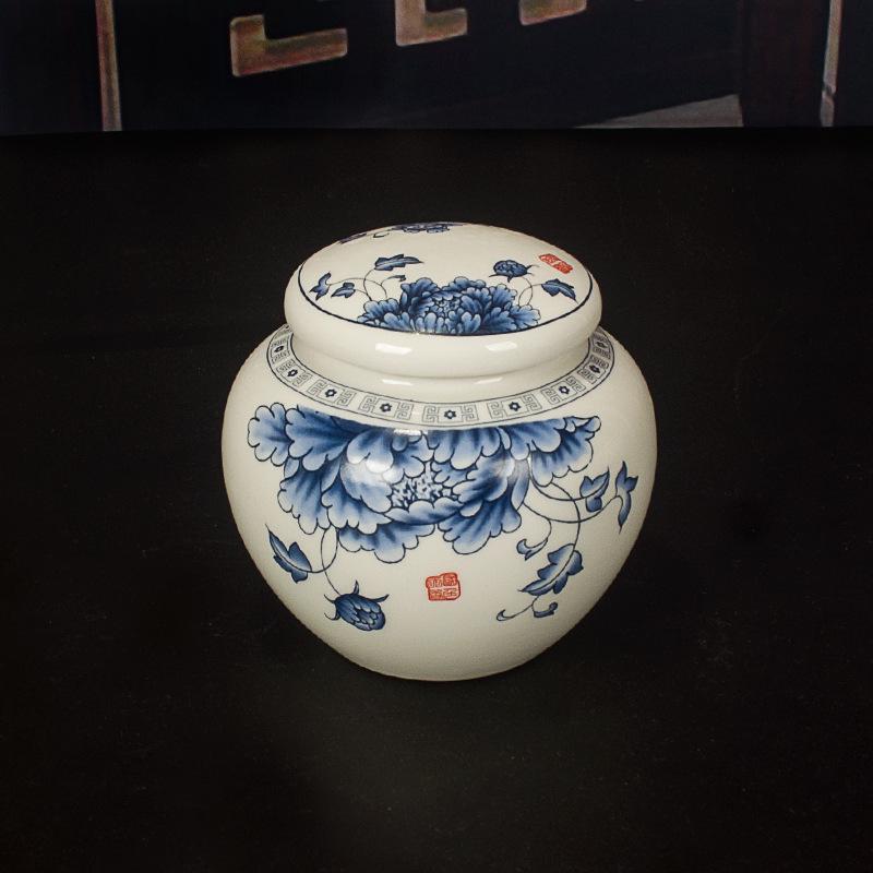 Airtight Blue & White Porcelain Ceramic Honey Jar with Twist-on Silicone Lid