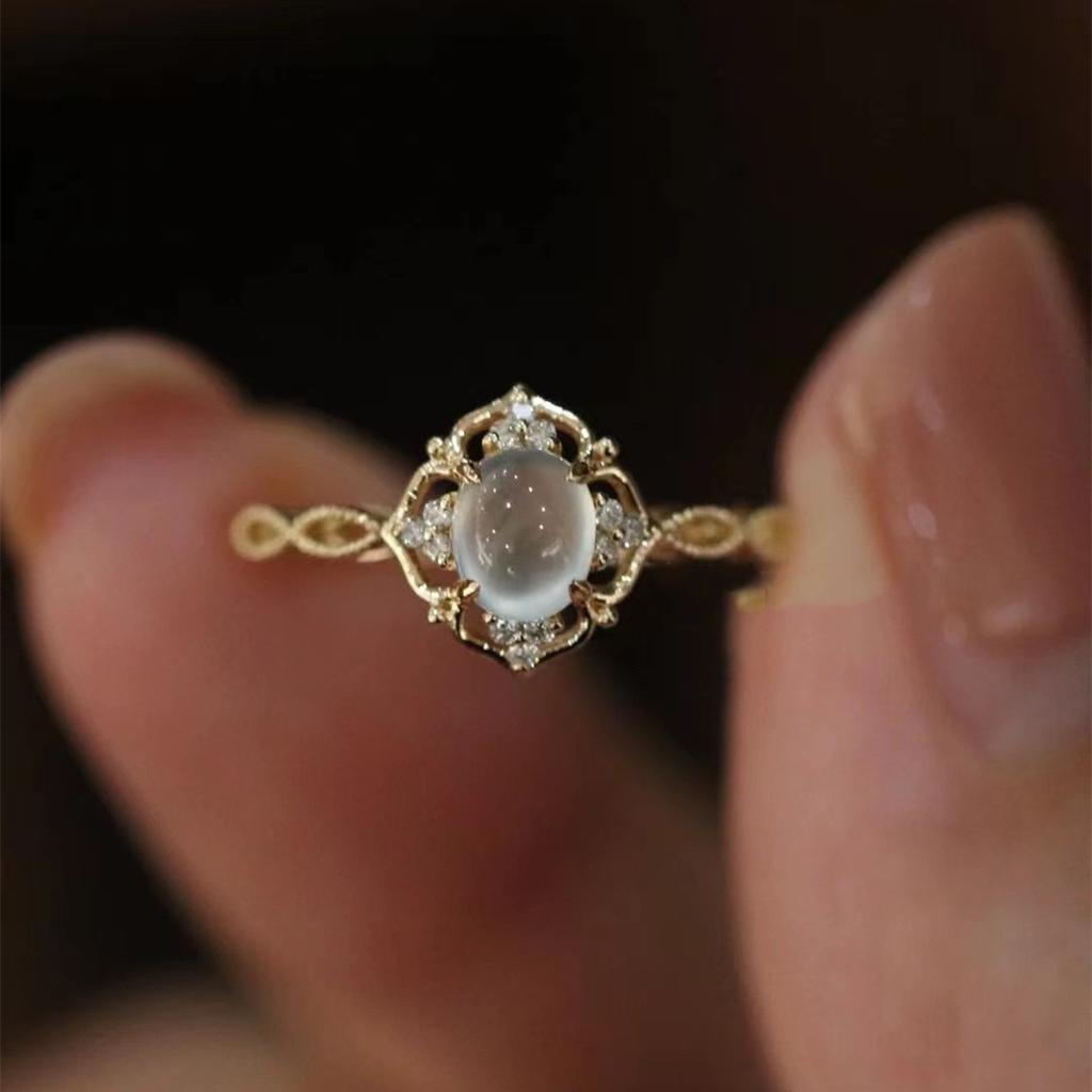 Collana con Ciondolo Geometrico con Quadrati Grandi e Piccoli