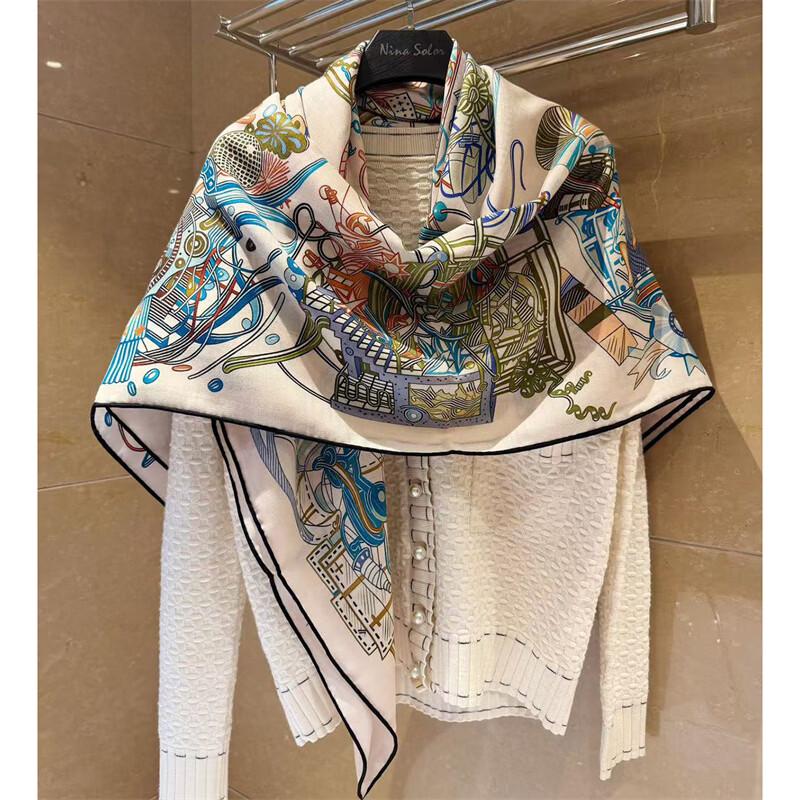 NINA SOLOR Soft Lamb Wool Large Square Scarf