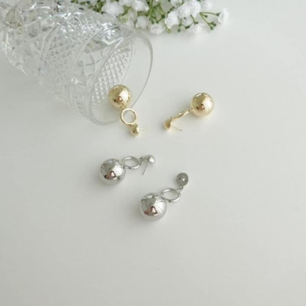 Women's Gold Silver Round Large Earrings (10665450)