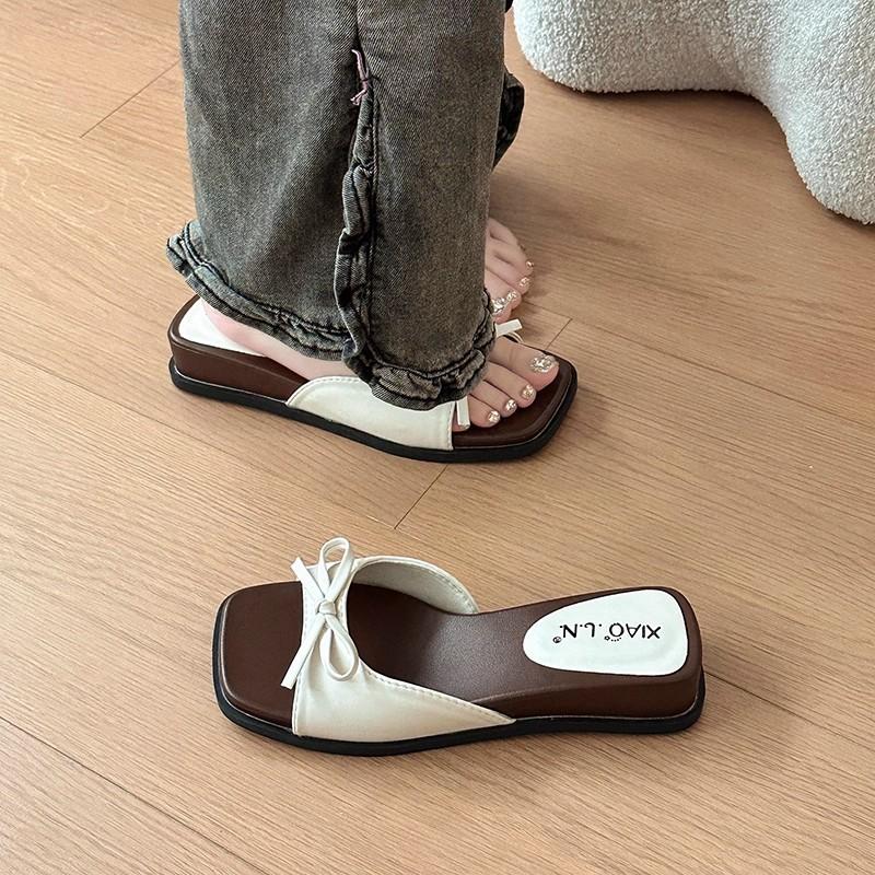 Internet celebrity temperament retro white one-word slippers women's wear 2025 new summer heightening skirt thick-bottomed sandals