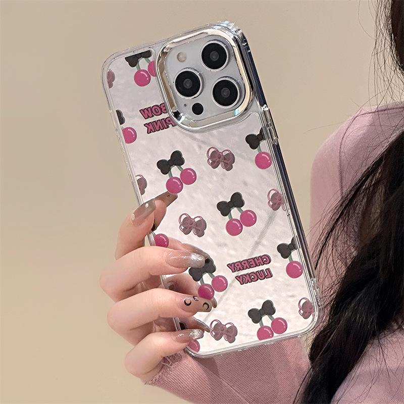 Zhitai 16Promax iPhone Case: Compatible with iPhone 15, includes bracelet and mirror, fits Apple 12 to 14Pro, single-piece design.