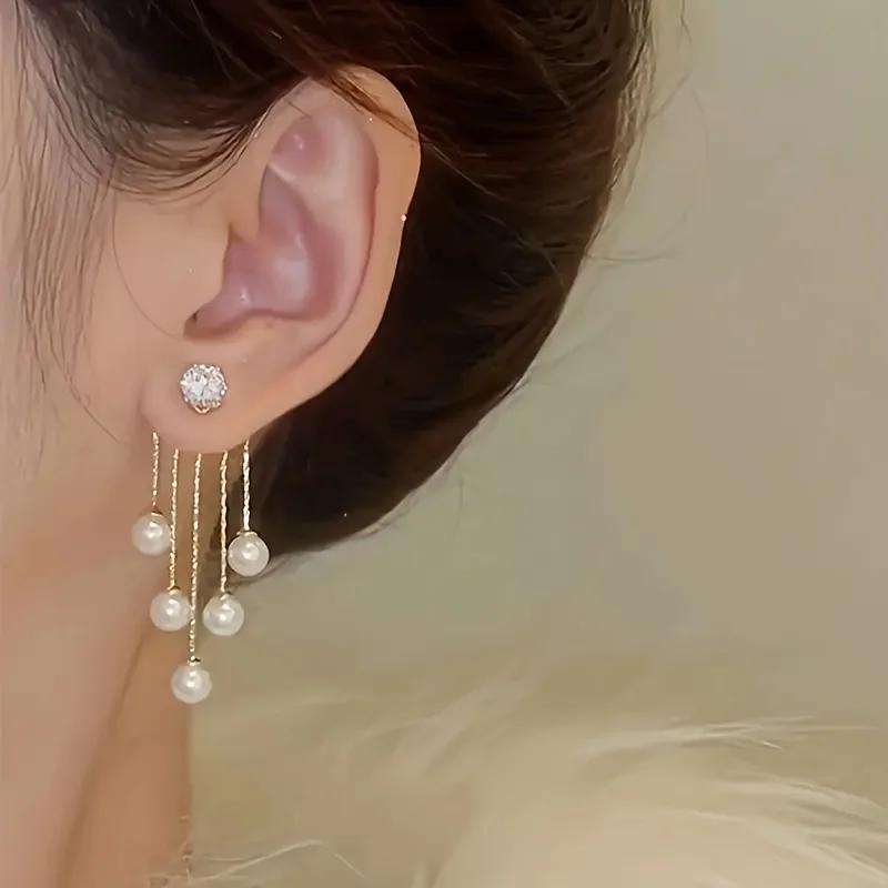 1 Pair of Elegant Long Tassel Earrings for Women Golden Alloy with Embellishment Perfect for Daily Wear or Party Occasions