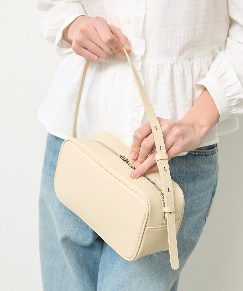 New Looky Square Leather Shoulder Bag _Ivory