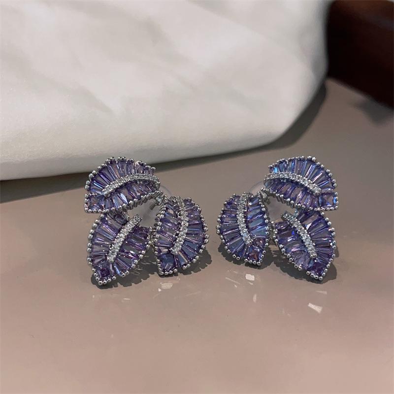 Luxury Zircon Leaf Stud Earrings: Elegant, Versatile, Micro-Paved, Super Shiny