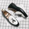 Fashion LUXURY ITALIAN LOAFERS MEN DRESS SHOES FASHION HAND-MADE SLIP ON TASSEL LOAFERS WEDDING OFFICE SHOES CASUAL MEN SHOES LEATHER
