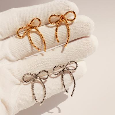 Butterfly Effect Twisted Line Bow Stud Earrings Luo Sweet Cool Girl College Style Earrings Explosion 938