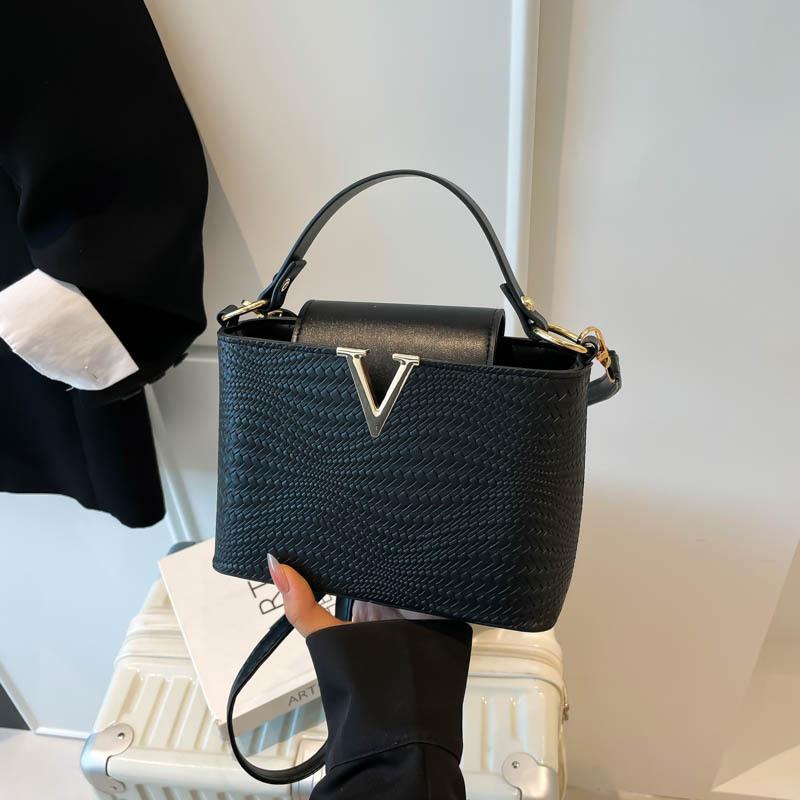 Premium Lychee Pattern Handbag Bag Summer Solid Color Commuting Fashionable Trendy Shoulder Messenger Women's Bag