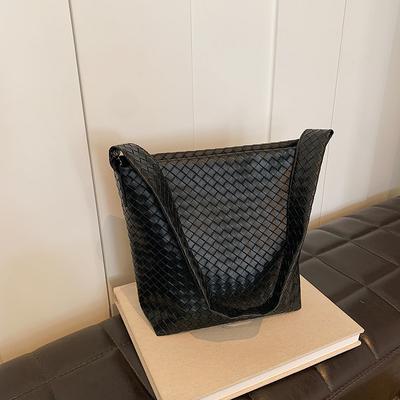 Fashion Pu Bucket Bag Texture Solid Color Shoulder Bag Retro Simple Underarm Bag Versatile Women'S Bag