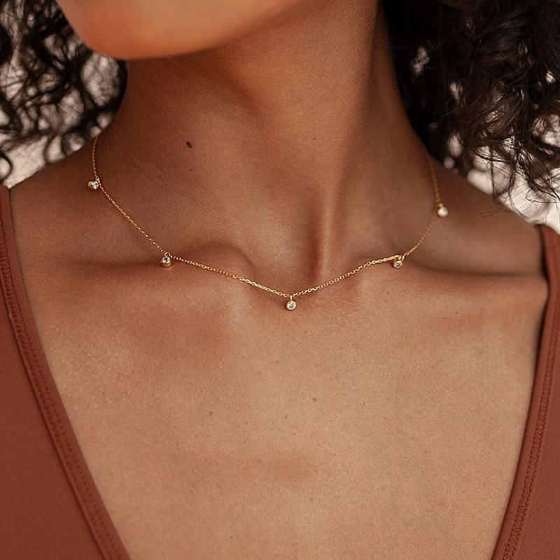 European and American exaggeration, simple and versatile collarbone chain accessories women, side chain thick chain temperament street 
