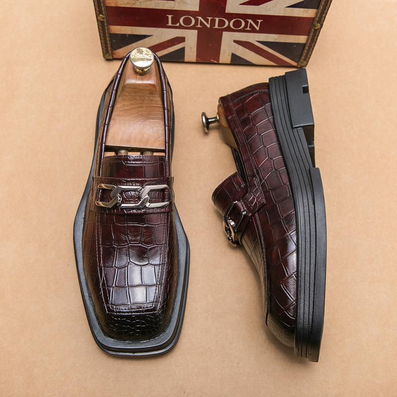 2024 Classic Retro Style Loafers Men Breathable Leather Shoes Flat Casual Shoes Men Slip-on Shoes for Men Footwear Driving Shoes