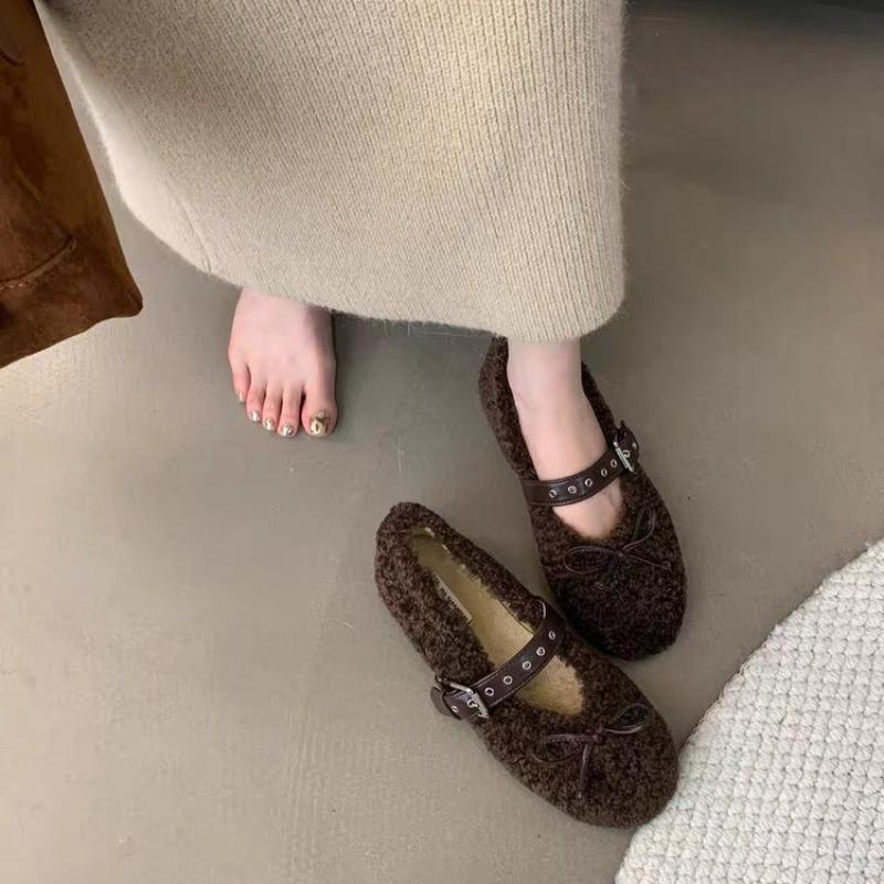 New Women's Shoes Woman Flats Low Heels Casual Female Sneakers Slip-on Loafers Fur Round Toe Shallow Mouth Boat Slip On Winter