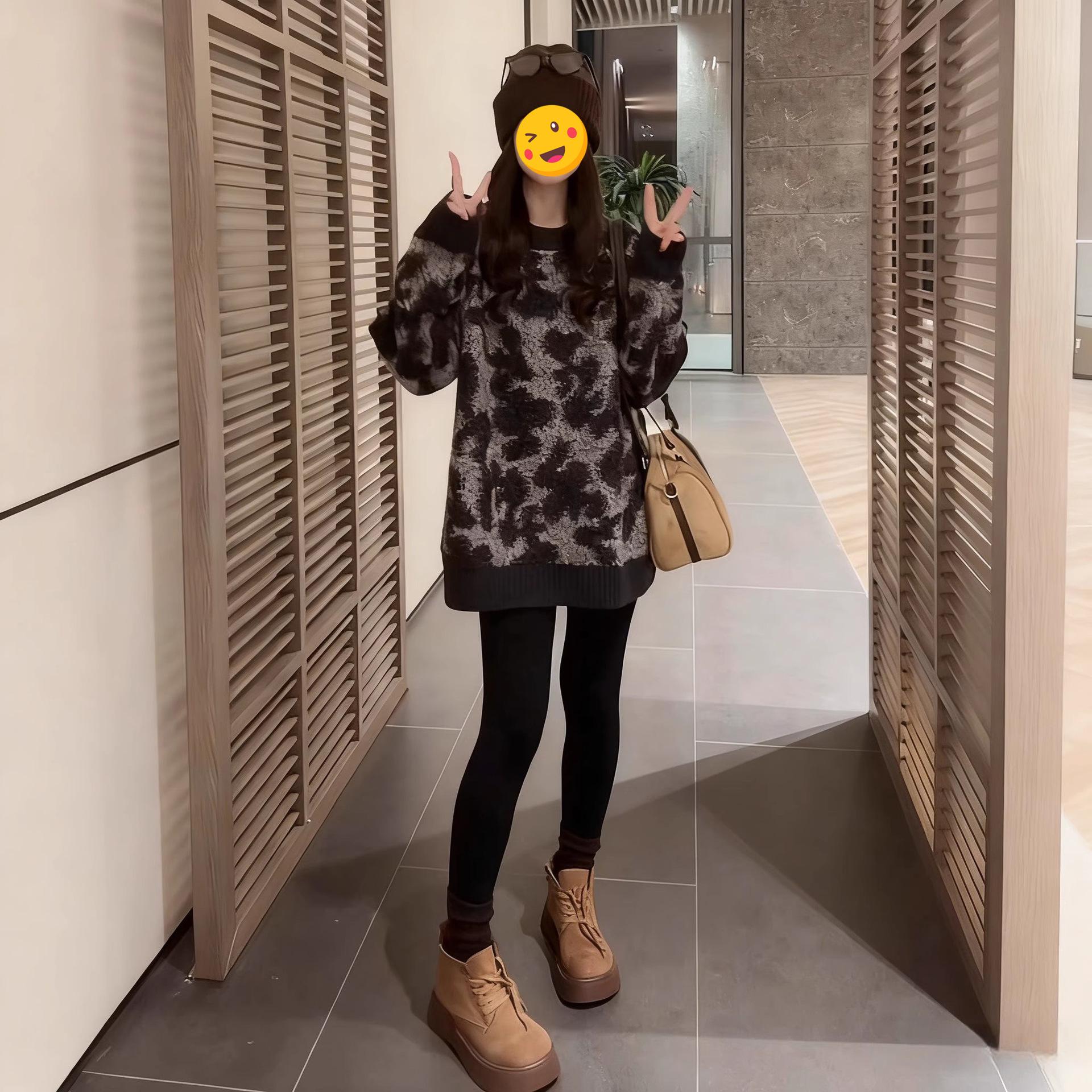 2025 Autumn/Winter Chic Leopard Print Knit Sweater & High-Waisted Pants - Versatile European & American Design XL (115-130 lbs)