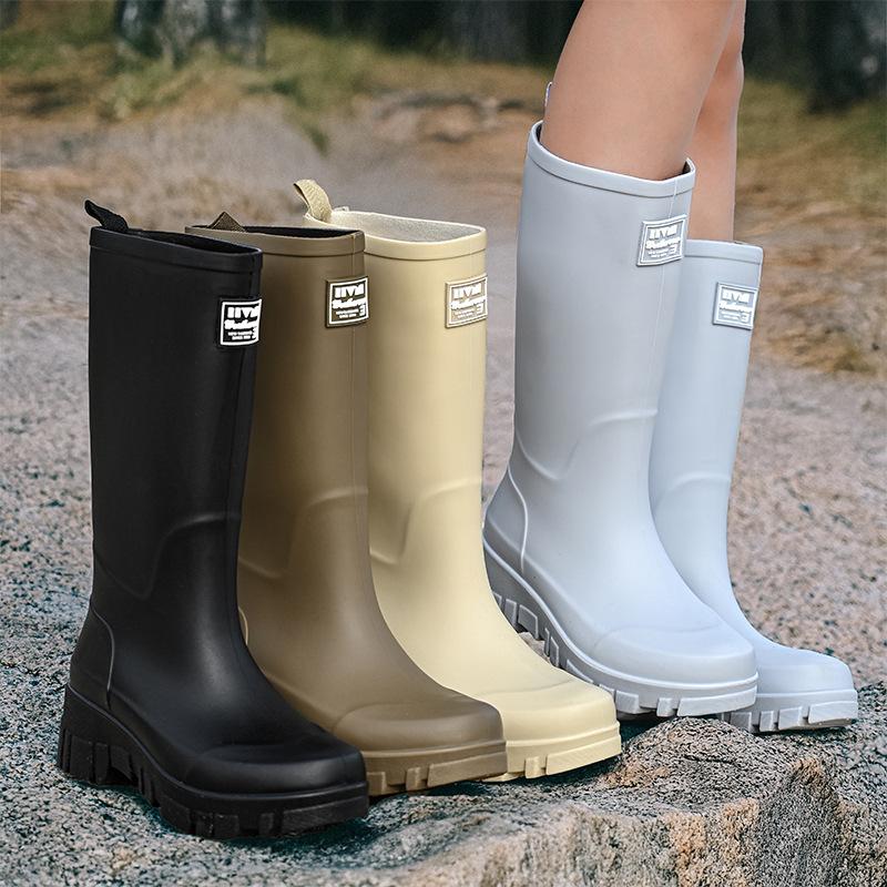 Fashion Fashionable Rain Boots for Women Thick Soles Versatile Korean Version Non-slip Wear-resistant, Casual Adult Outdoor Rubber Shoes