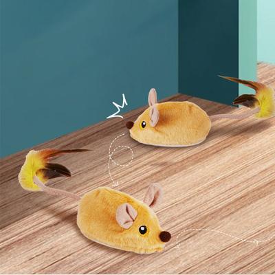 Interactive Cat Toy Electronic Mouse Moving Cat Toys Squeaky Cat Toys for Kitten Indoor/Outdoor Exercise